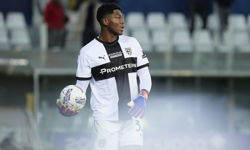 Mercato - Le PSG a lanc&eacute; les discussions pour Suzuki