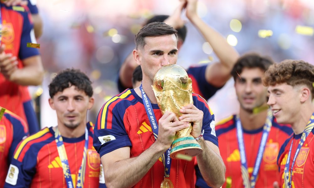 PSG -Fabi&aacute;n Ruiz savoure une saison historique apr&egrave;s son titre mondial