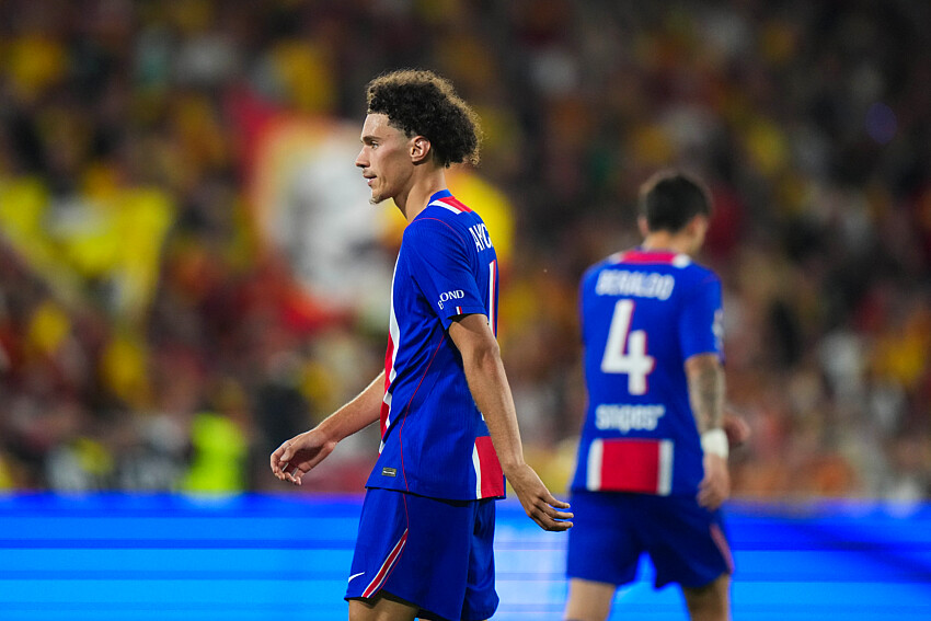 Revue de presse : L'adaptation d'Akliouche au PSG