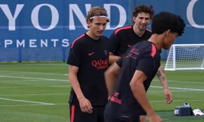 Les premiers pas de Mika Godts au PSG en vid&eacute;o