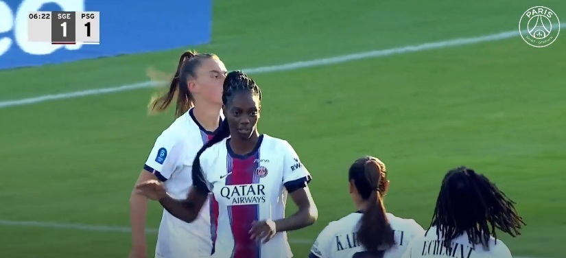 R&eacute;sum&eacute; Eintracht Francfort/PSG en vid&eacute;o (1-1), Feller d&eacute;j&agrave; buteuse