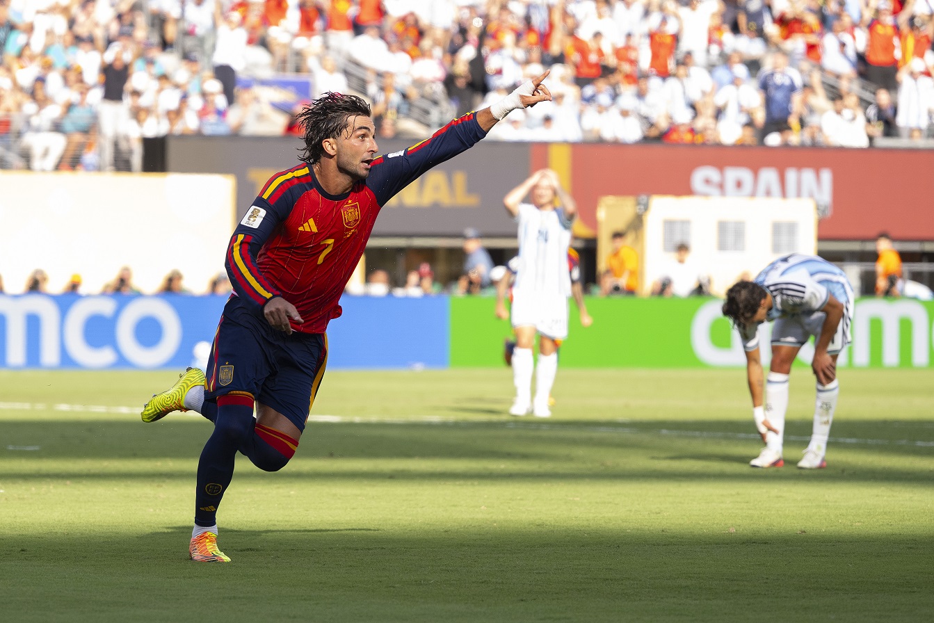 Revue de presse : PSG/Manchester United et Ferran Torres choisi Paris