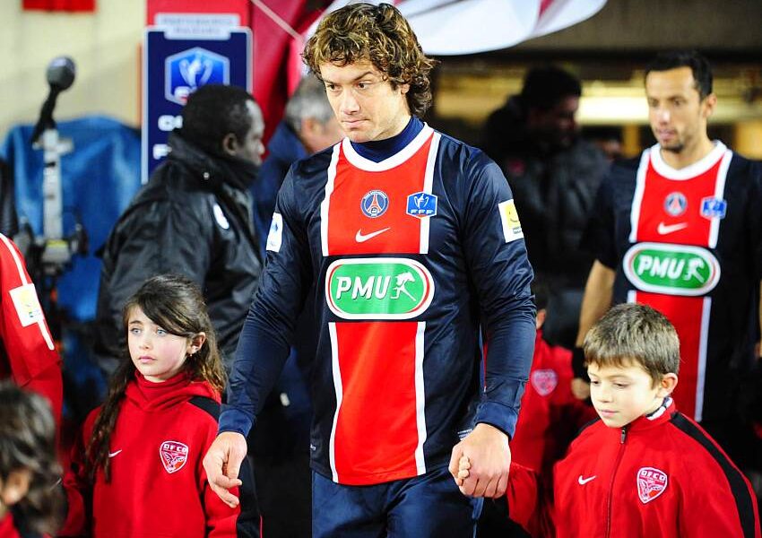 PSG - Lugano raconte l&rsquo;envers du d&eacute;cor au d&eacute;but de l&rsquo;&egrave;re QSI