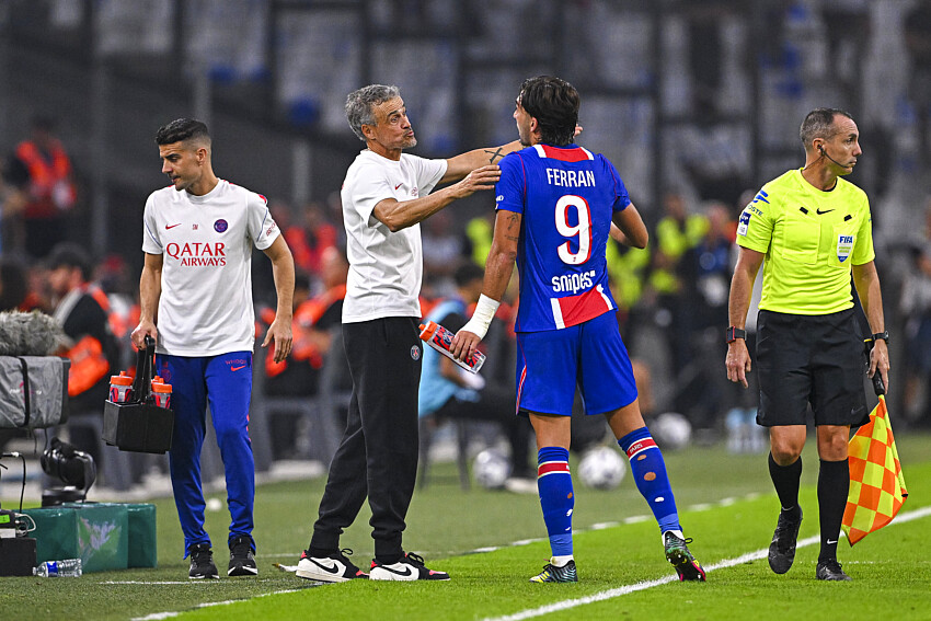 Ferran Torres tr&egrave;s confiant avec Luis Enrique "une figure paternelle"