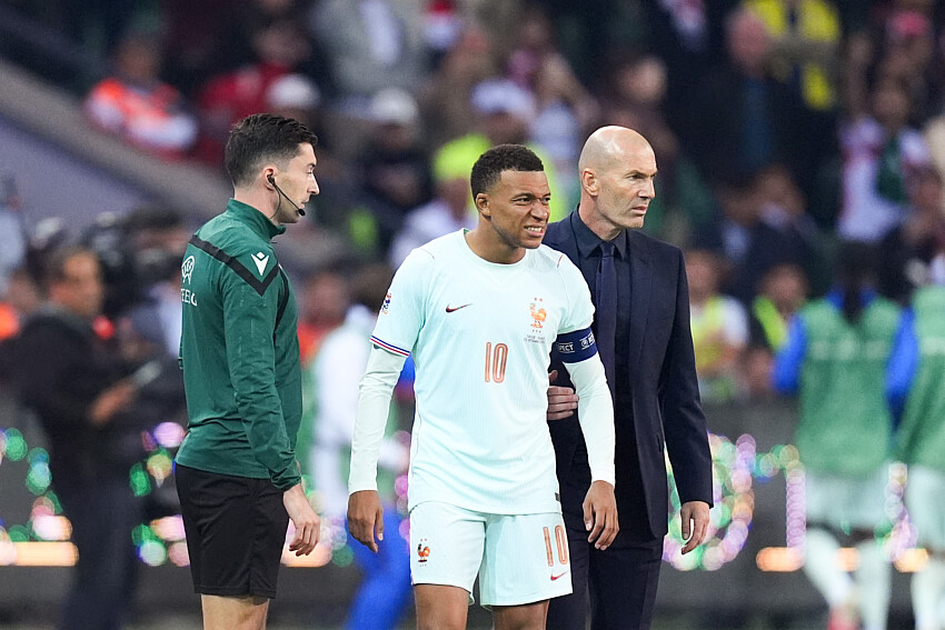 R&eacute;sum&eacute; vid&eacute;o Turquie/France (0-1), Mbapp&eacute; buteur pour la premi&egrave;re de Zidane!