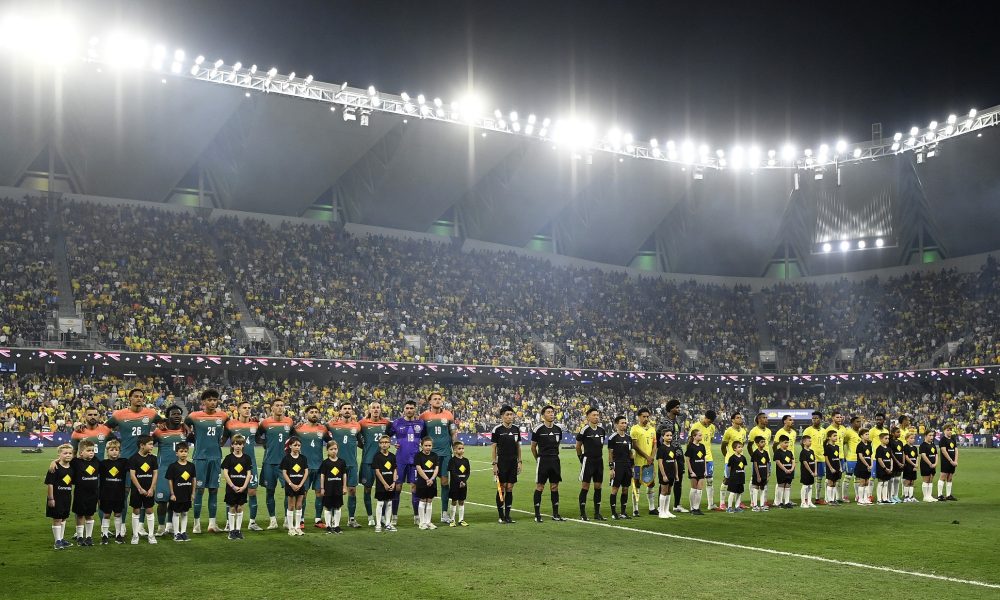 Australie/Br&eacute;sil - Les &eacute;quipes officielles :
